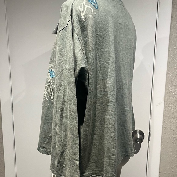 embossed boho top by kyla seo - Picture 7 of 11